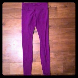 lululemon size 4 wunder under in purple!